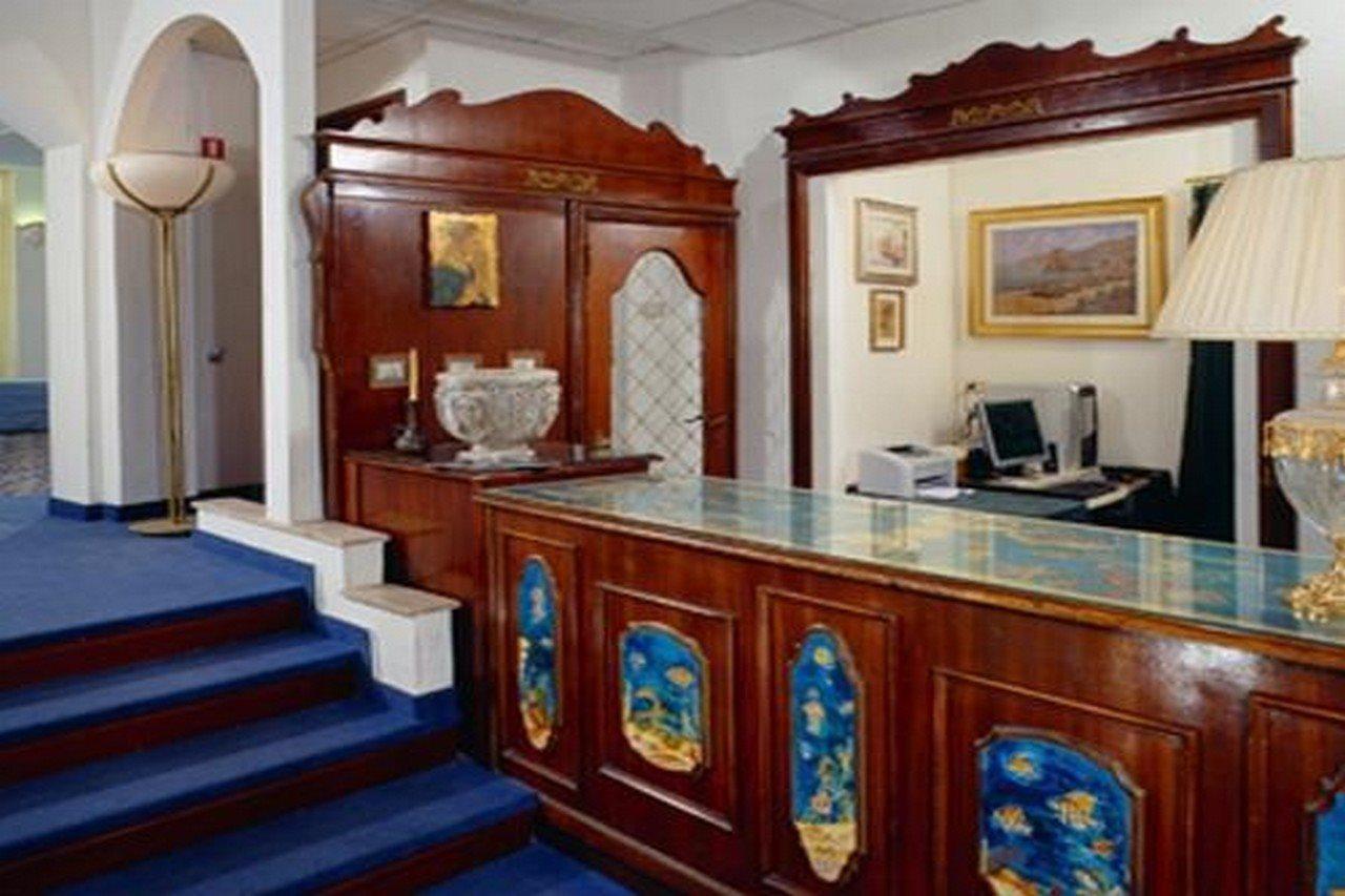 Hotel Maremonti Gabicce Mare Exterior foto